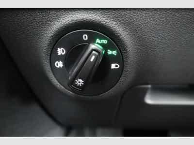 Skoda Karoq Selection (2026) - Foto 8