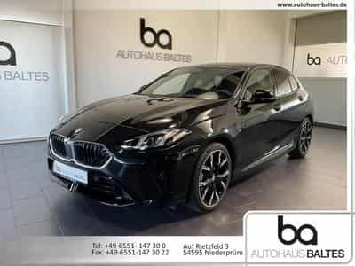 BMW 120 (2025) - Photo 1