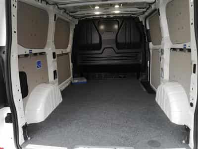 VW e-Transporter Kasten BEV 100 kW RWD KR (2026) - Foto 7