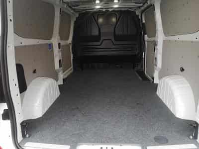 VW e-Transporter Kasten BEV 100 kW RWD LR (2026) - Foto 8