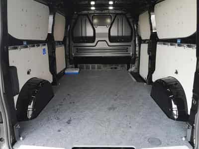 VW e-Transporter Kasten BEV 100 kW RWD LR (2026) - Foto 8