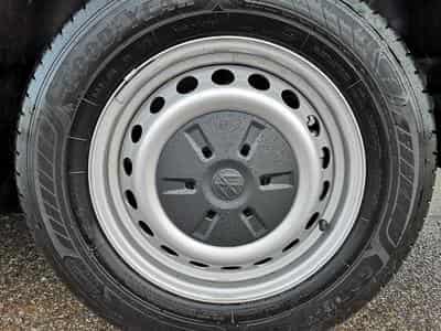 VW T7 BEV 100 kW RWD KR (2026) - Foto 3