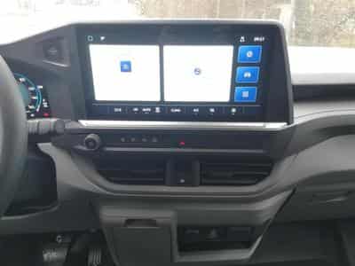 VW T7 BEV 100 kW RWD LR (2026) - Photo 7