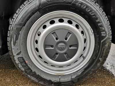 VW T7 BEV 100 kW RWD LR (2026) - Photo 3