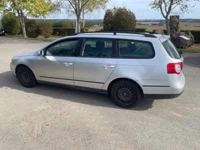 VW Passat 2.0 TDI (2007) - Foto 1