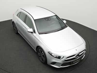 Mercedes A 180 d Progressive LED+Ambi+MBUX+Apple (2021) - Photo 12