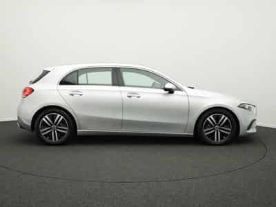 Mercedes A 180 d Progressive LED+Ambi+MBUX+Apple (2021) - Photo 5