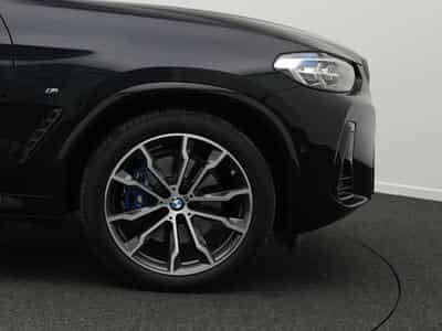 BMW M4 i Mild Hybrid xDrive Navi/Autom/Klima/LED (2023) - Photo 8