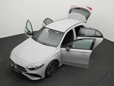 Mercedes A 200 d AMG-Line Multi+Night+Kamera+19" (2025) - Photo 14