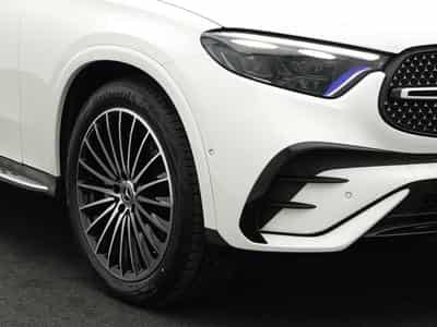 Mercedes GLC 300 d 4MATIC Coupé LED+Pano+AHK+Burm (2024) - Photo 9