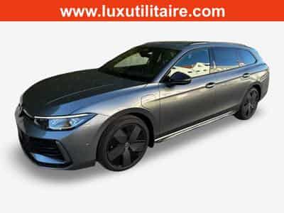 VW Passat 1.5 TSI e-Hybrid 272 R-Line (2026) - Foto 1