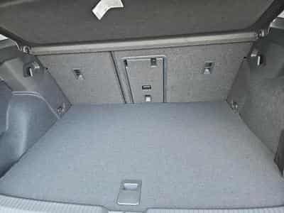 VW Golf 1.5 TSI eHybrid 150 kW Life (2026) - Photo 1