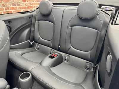 Mini Cooper Cooper Cabrio 2.0 231cv Auto JCW TRIM (2023) - Foto 6