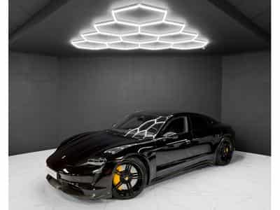Porsche Taycan TURBO S / APPROVED 2028 / 5 SEATS (2020) - Photo 1
