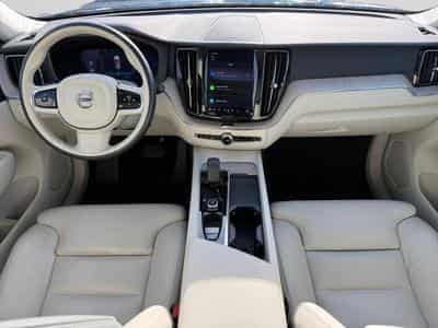 Volvo XC60 B4 Plus Dark / Essence (2023) - Foto 3