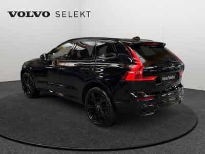 Volvo XC60 B5 Black Edition Plus / Essence (2025) - Foto 2