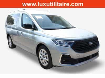 Ford Tourneo 2.0 TDi 122 Auto Titanium (2026) - Photo 1