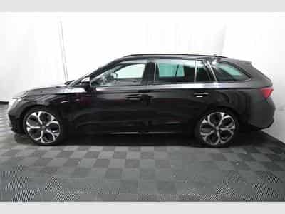 Skoda Octavia Octavia Combi RS, AHK, Pano., Canton, 3-Zonen (2025) - Photo 2