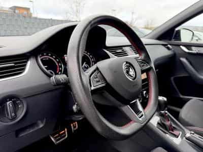 Skoda Octavia Octavia Combi RS 2.0 TDI DSG 4x4 /LED/ACC/AHK/ (2020) - Photo 10