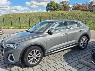 Audi Q3 sportback (2020) - Photo 1
