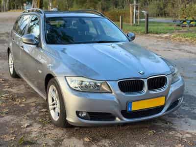 BMW 318 2.0 d Break 143 (2010) - Photo 1