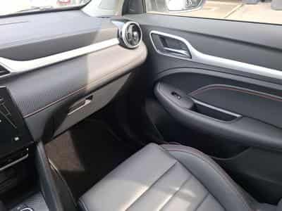 MG ZS ICE (2024) - Photo 9