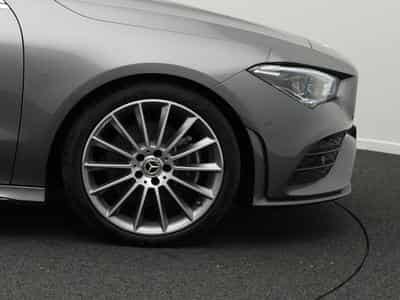 Mercedes CLA 200 d AMG-Line (2022) - Photo 8