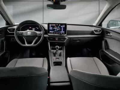 Seat Leon -26% 2.0 TDI 115cv +MIRRORLINK+CAM+LED+Options (2025) - Photo 6