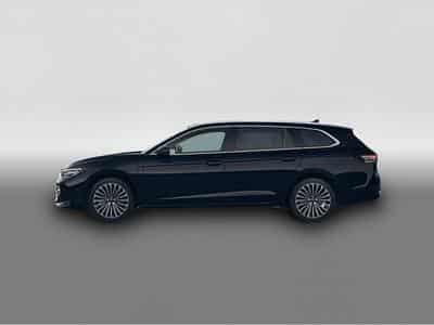 VW Passat (2025) - Photo 4