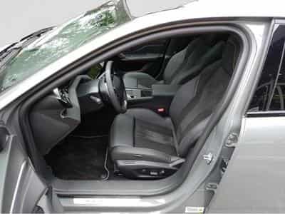 Peugeot 308 (2025) - Photo 2