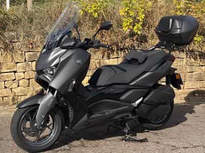 Yamaha X-Max 300 TechMax (2026) - Photo 1