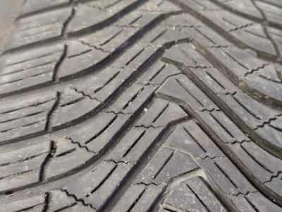 Tires – 19 - Photo 1