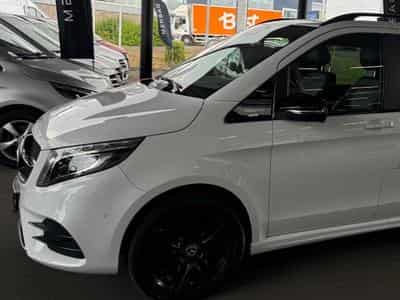 Mercedes V 300 AMG Line (2022) - Photo 1