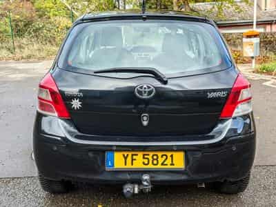 Toyota Yaris Berline (2011) - Foto 1