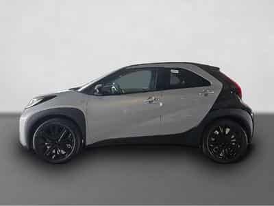 Toyota iQ (2026) - Photo 6