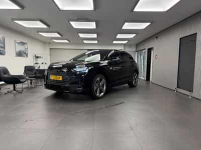 Audi Q4 e-tron SUV e-tron performance (2026) - Photo 1