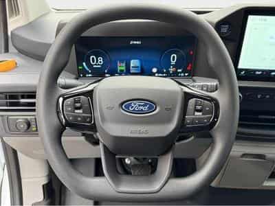 Ford Transit (2025) - Photo 11