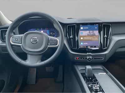 Volvo XC60 (2024) - Photo 8