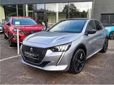 Peugeot 208 GT (2023) - Photo 1