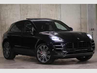 Porsche Macan Turbo (2014) - Photo 1