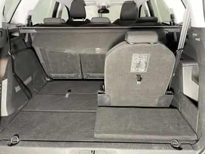 Peugeot 5008 1.5 BlueHDI 130 CV ACTIVE GPS CARPLAY 7PL (2019) - Foto 12