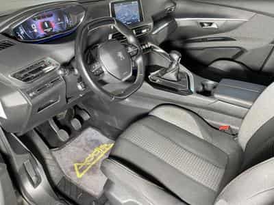 Peugeot 5008 1.5 BlueHDI 130 CV ACTIVE GPS CARPLAY 7PL (2019) - Foto 8