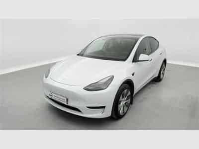 Tesla Model Y Standard Range NAVI / FULL LED / PANO / CAMERA 360" / JA 19" (2023) - Photo 1