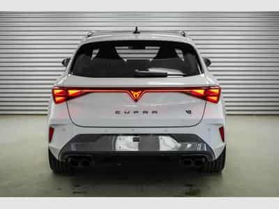 Cupra Leon ST 2,0 TSI (2025) - Photo 4