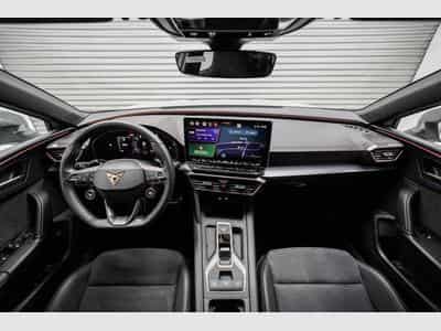 Cupra Leon ST 2,0 TSI (2025) - Photo 6