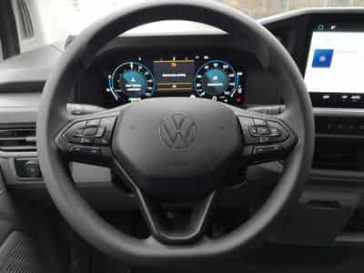 VW T7 BEV 100 kW RWD KR (2026) - Photo 6