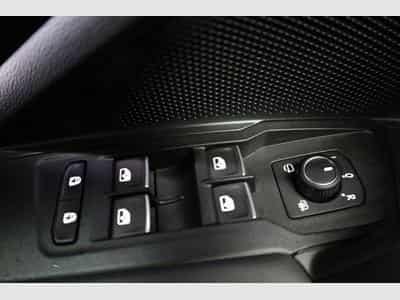 VW Tayron 1.5 TSI eHybrid 150 kW R-Line (2025) - Foto 7