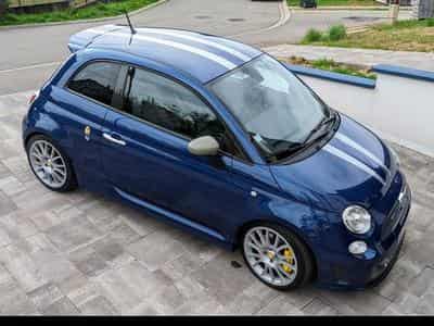 Abarth 695 Tributo Ferrari (2012) - Photo 1