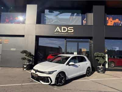 VW Golf R-Line 1.5 150ch/Garantie VW 12-2030/Attelage/IQ Light/Camer (2025) - Foto 1