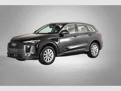 Audi Q5 Standard TFSI 150 kW S tronic (2026) - Photo 1